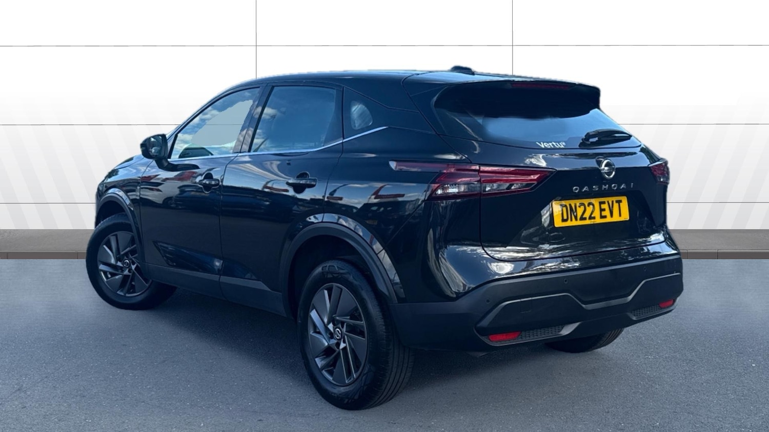 Used Nissan Qashqai 2022 for sale - 76104661: Photo 2