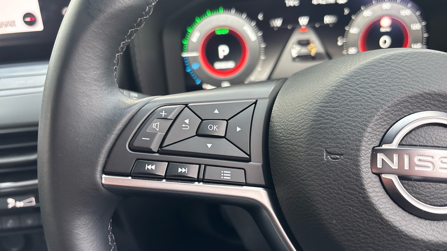 Used Nissan Juke 2024 for sale - 76255258: Photo 32
