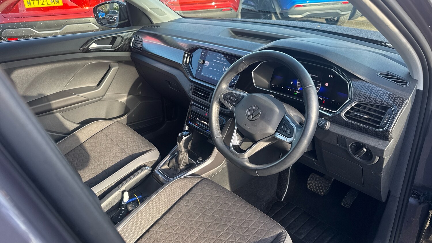 Used Volkswagen T-Cross 2023 for sale - 77432483: Photo 11