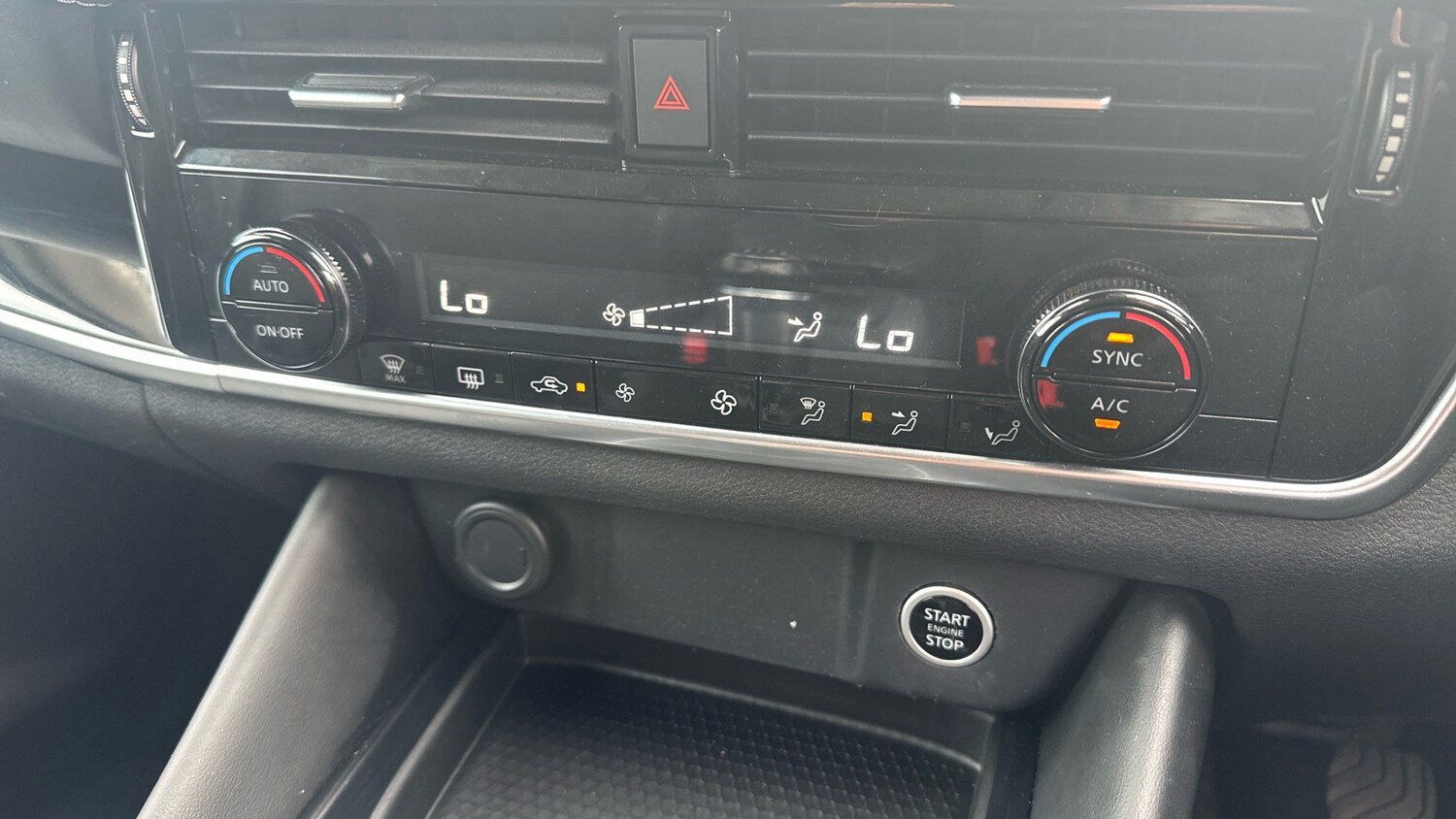 Used Nissan Qashqai 2022 for sale - 76048933: Photo 38
