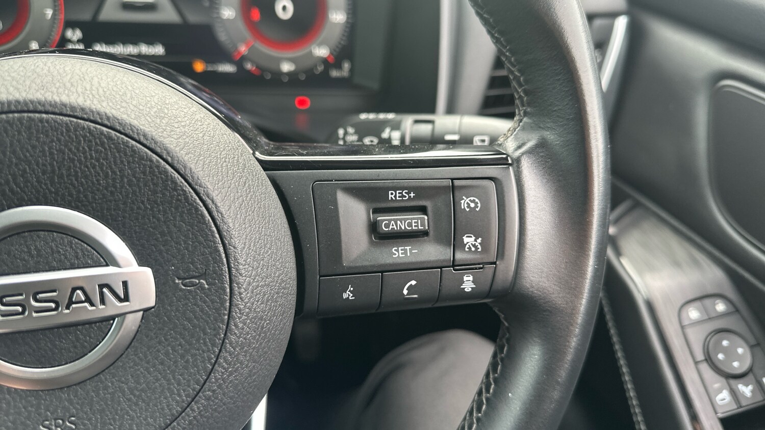 Used Nissan Qashqai 2022 for sale - 76048933: Photo 45
