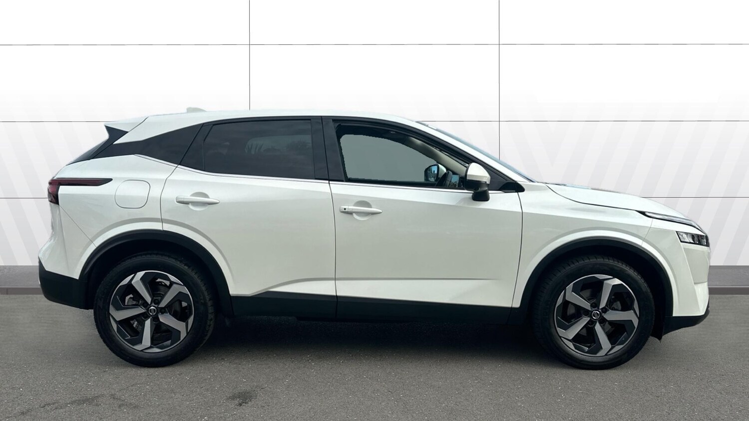Used Nissan Qashqai 2022 for sale - 76048933: Photo 5