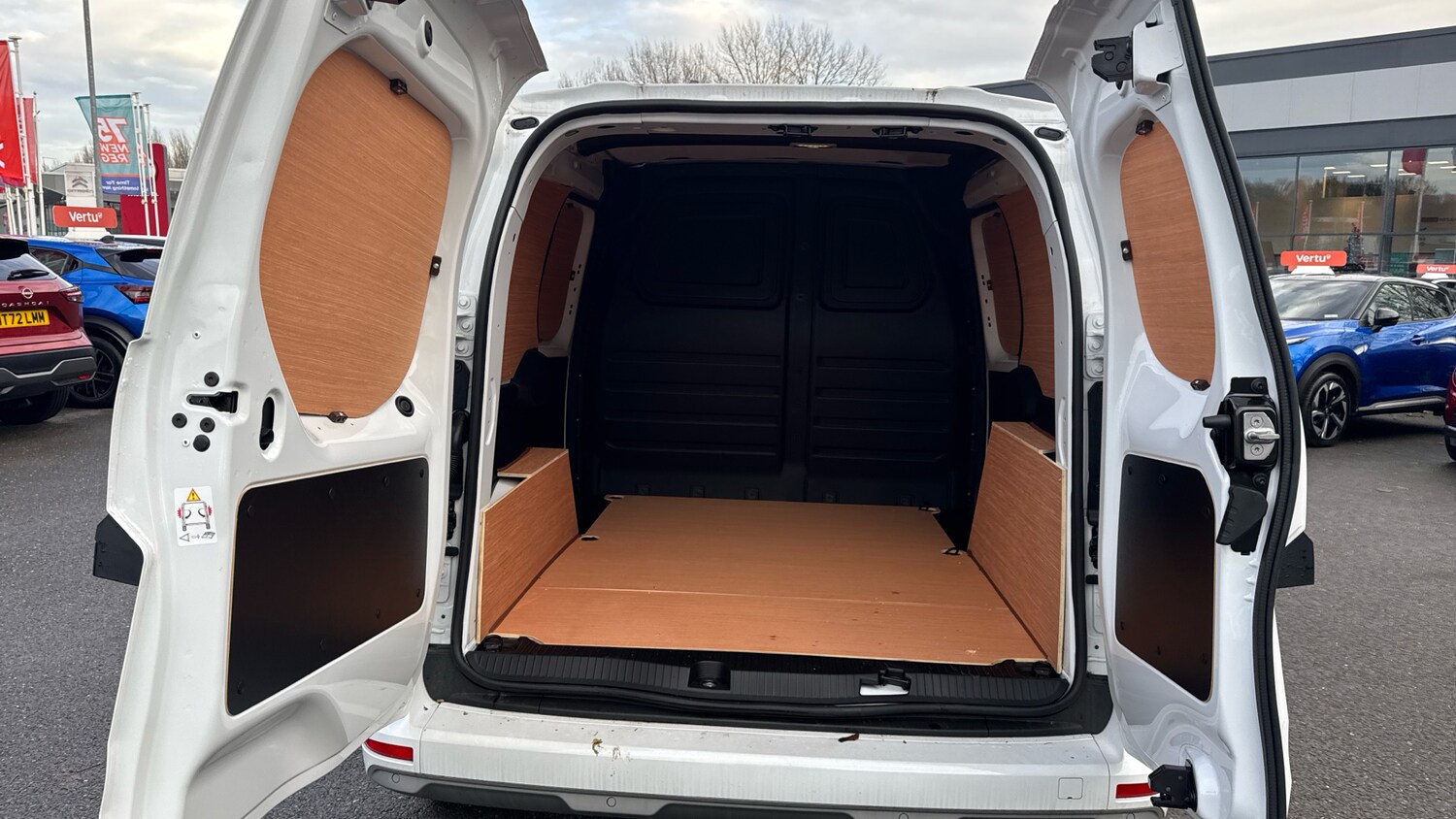 Used Nissan Other 2025 for sale - 76650928: Photo 4