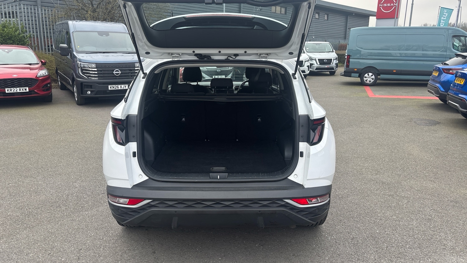 Used Hyundai TUCSON 2022 for sale - 77917071: Photo 4