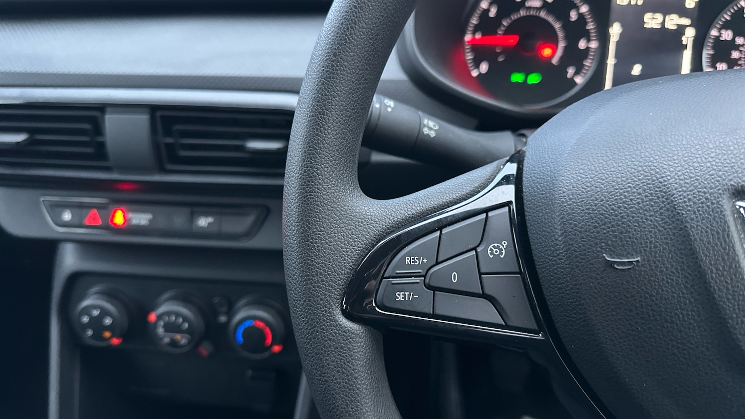 Used Dacia Sandero 2021 for sale - 77005796: Photo 31