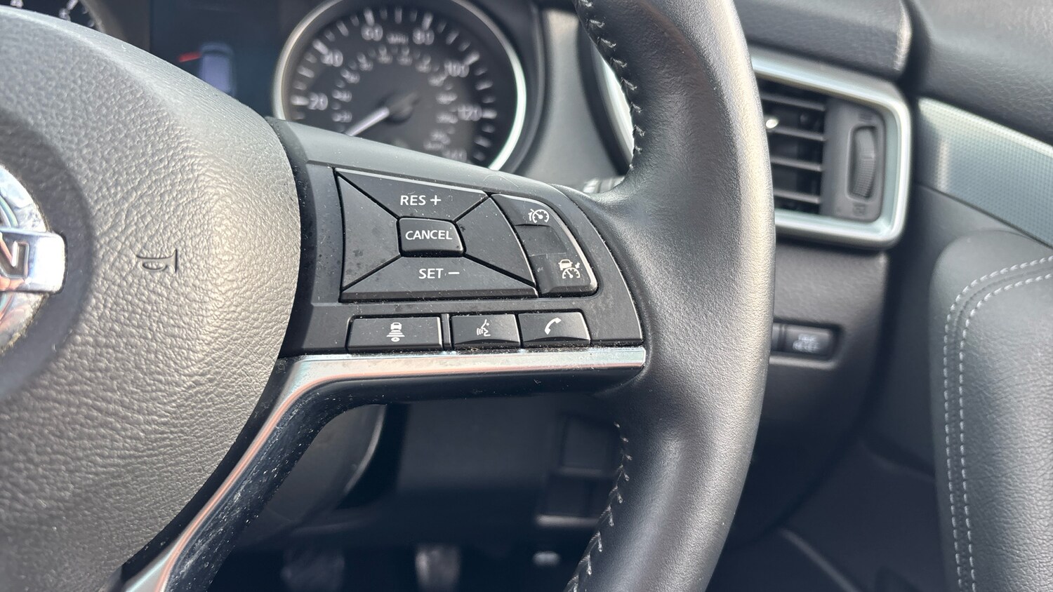 Used Nissan Qashqai 2019 for sale - 76265917: Photo 25