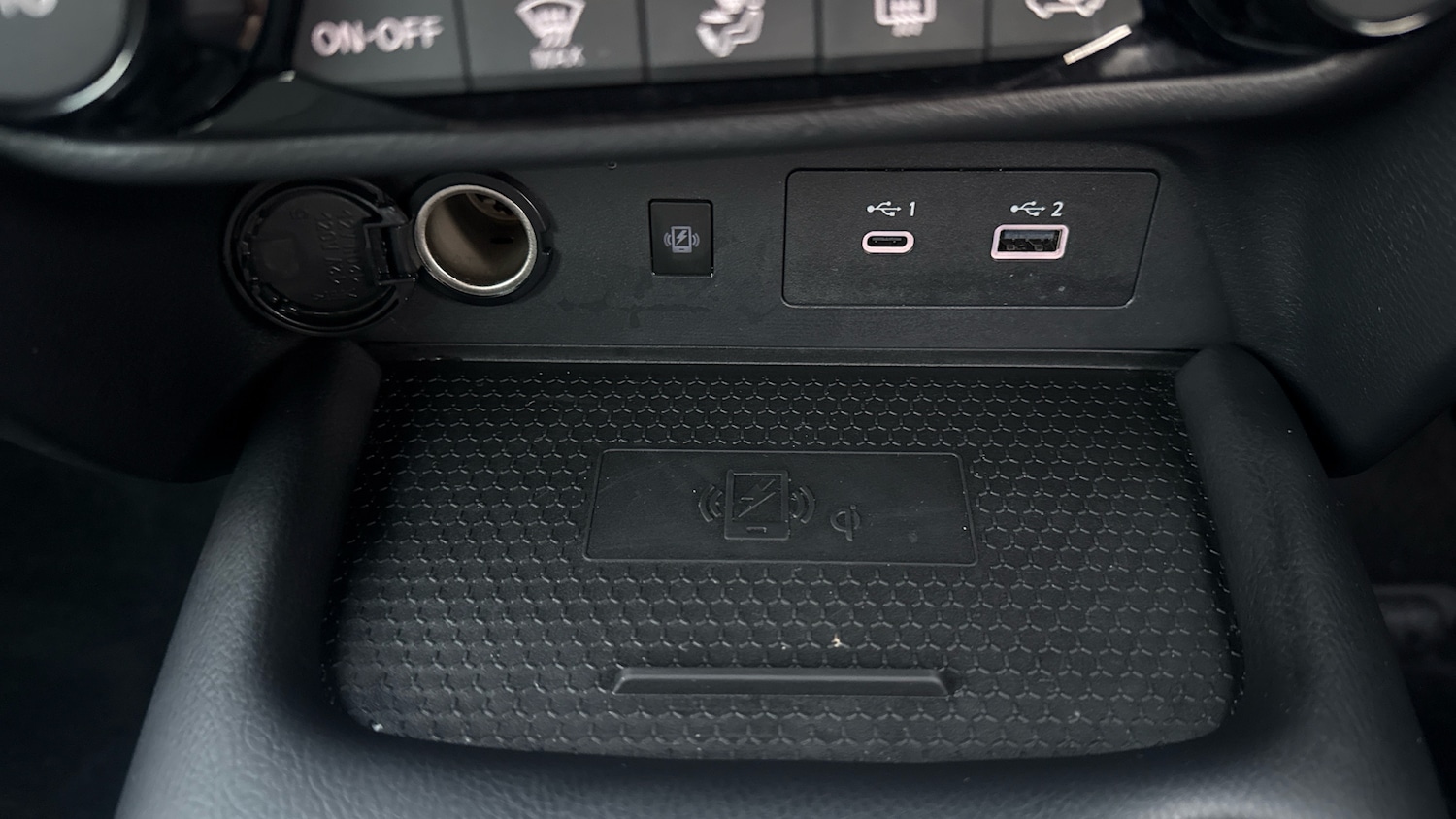 Used Nissan Juke 2024 for sale - 77125009: Photo 8