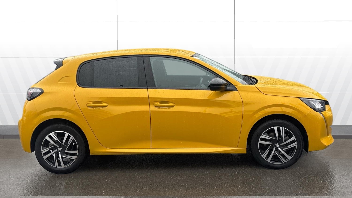 Used Peugeot 208 2022 for sale - 77678612: Photo 5