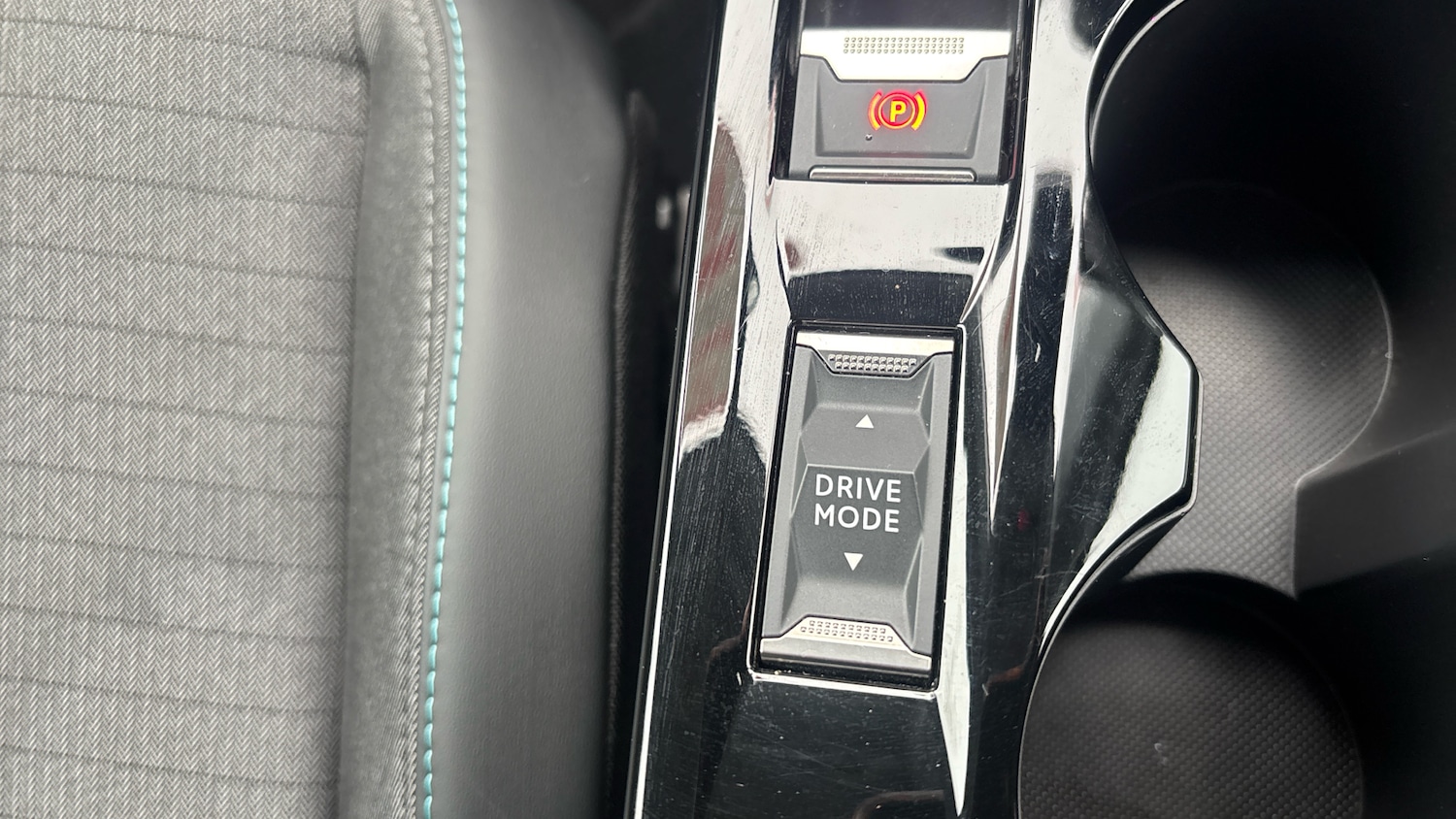 Used Peugeot 208 2022 for sale - 77678612: Photo 50