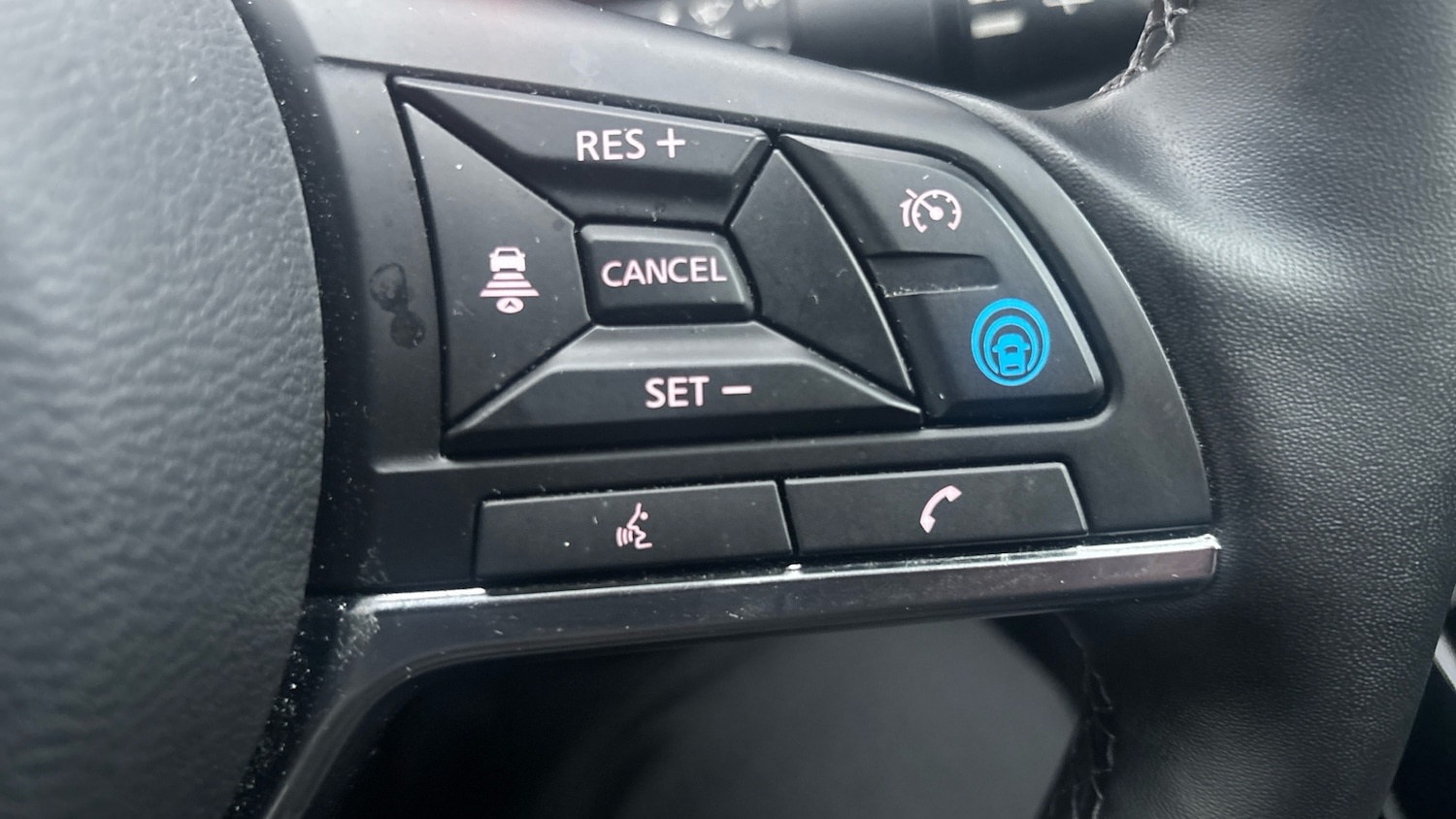 Used Nissan Juke 2024 for sale - 77125004: Photo 41