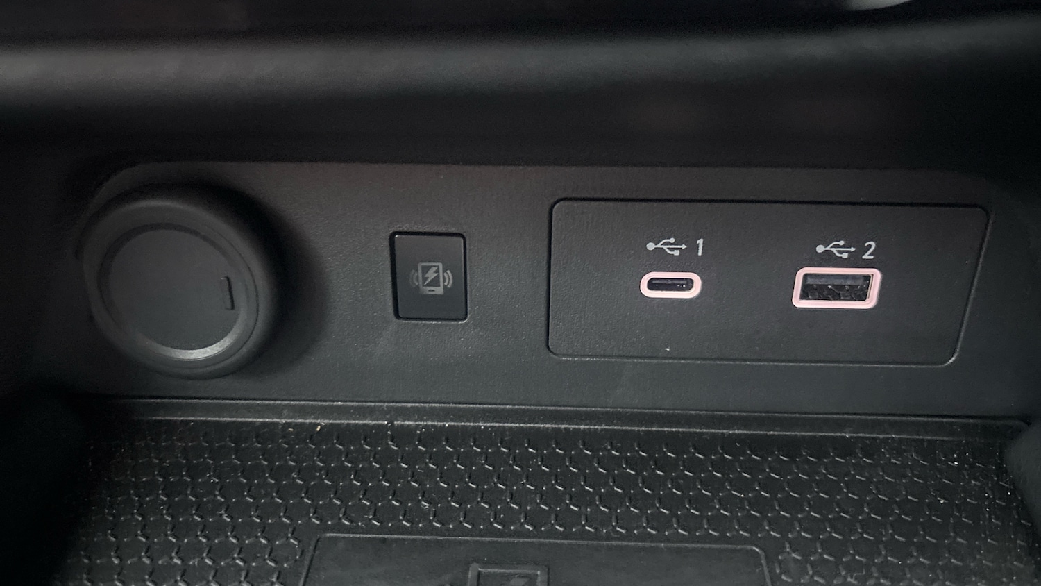 Used Nissan Juke 2024 for sale - 77125004: Photo 48