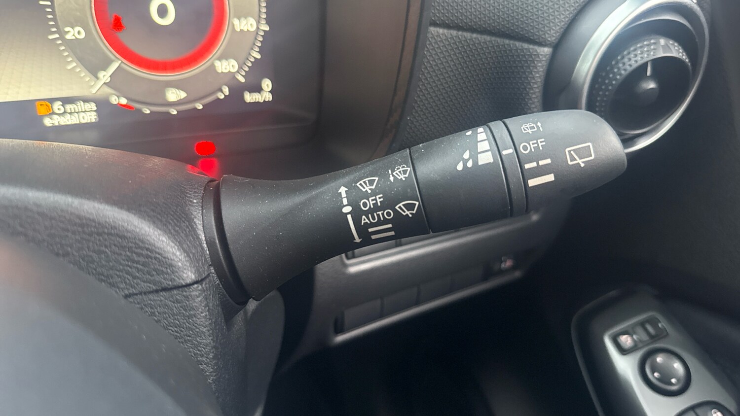 Used Nissan Juke 2024 for sale - 76567702: Photo 24