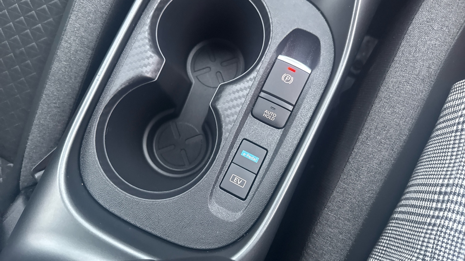 Used Nissan Juke 2024 for sale - 76567702: Photo 27