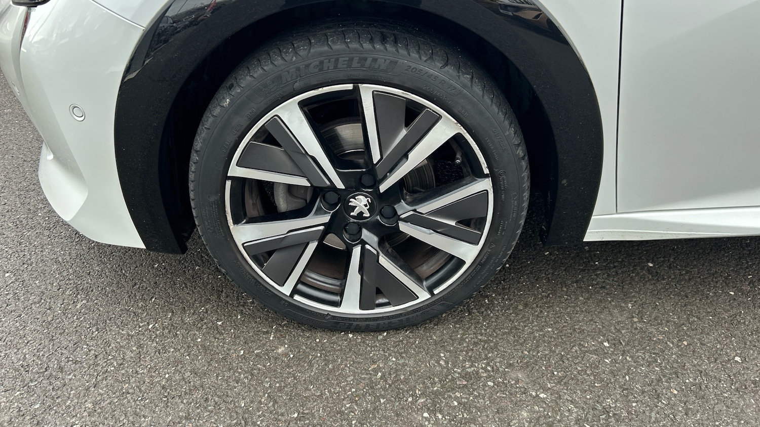 Used Peugeot 208 2021 for sale - 76818707: Photo 26