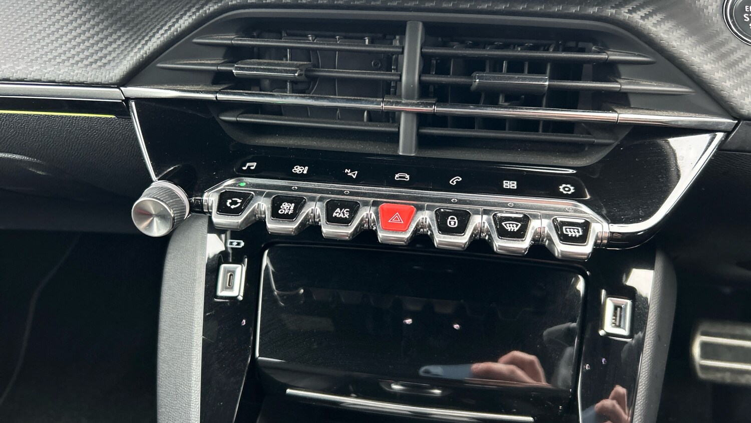 Used Peugeot 208 2021 for sale - 76818707: Photo 33