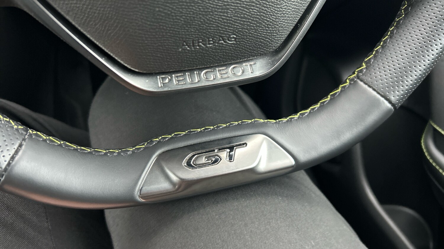 Used Peugeot 208 2021 for sale - 76818707: Photo 41