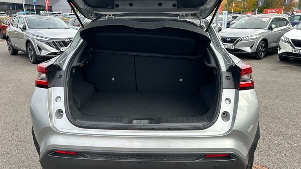 Used Nissan Juke 2024 for sale - 76255263: Photo 4