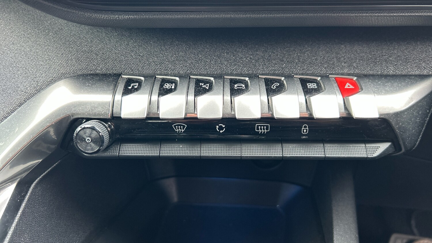 Used Peugeot 3008 2019 for sale - 78042630: Photo 29