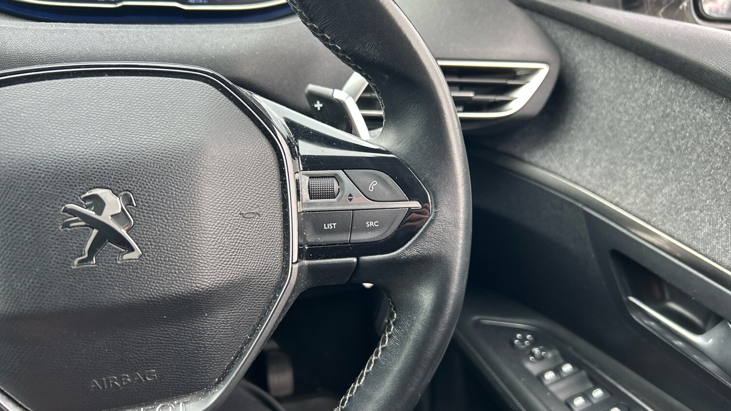 Used Peugeot 3008 2019 for sale - 78042630: Photo 32