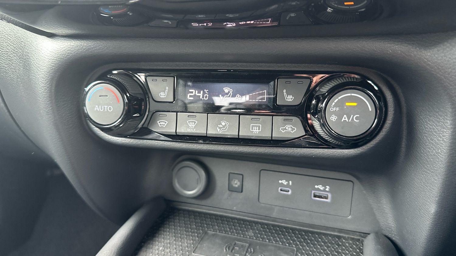 Used Nissan Juke 2024 for sale - 77678614: Photo 35