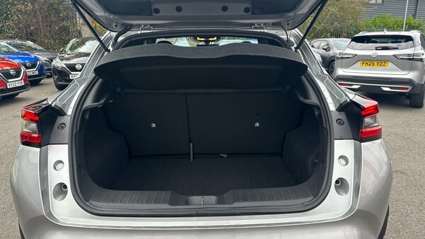 Used Nissan Juke 2024 for sale - 76265935: Photo 4