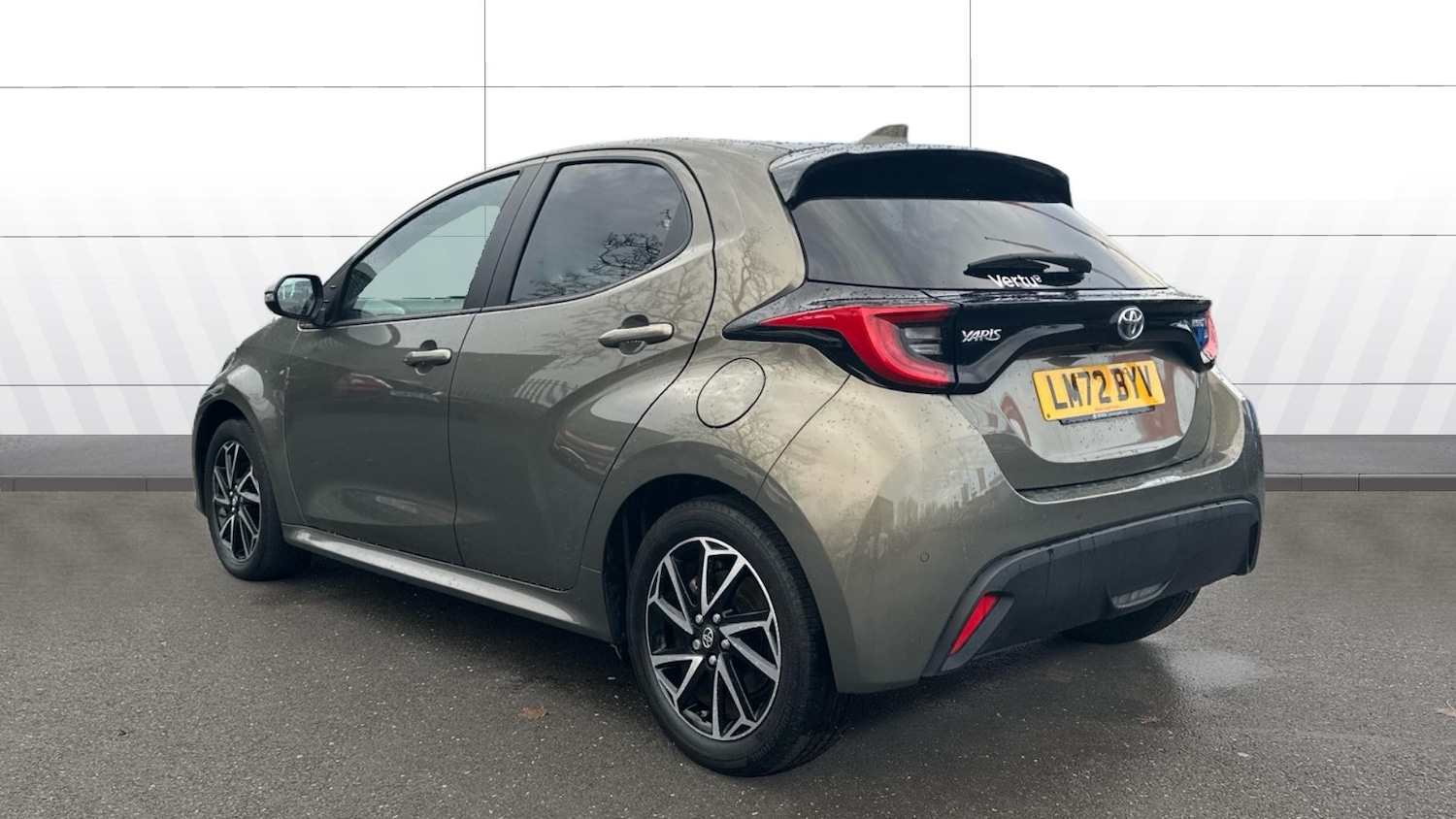 Used Toyota Yaris 2022 for sale - 77186775: Photo 2