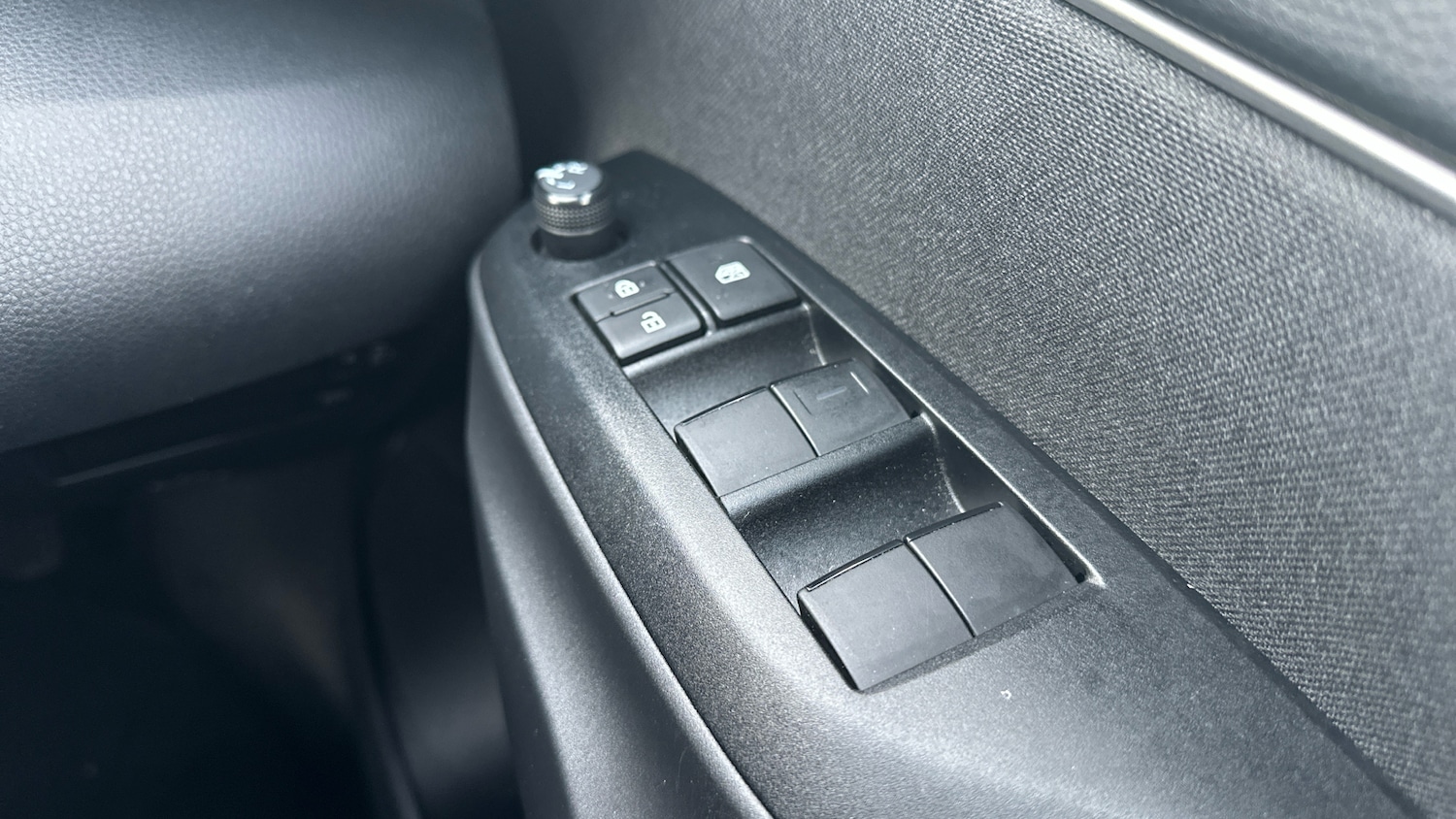 Used Toyota Yaris 2022 for sale - 77186775: Photo 42