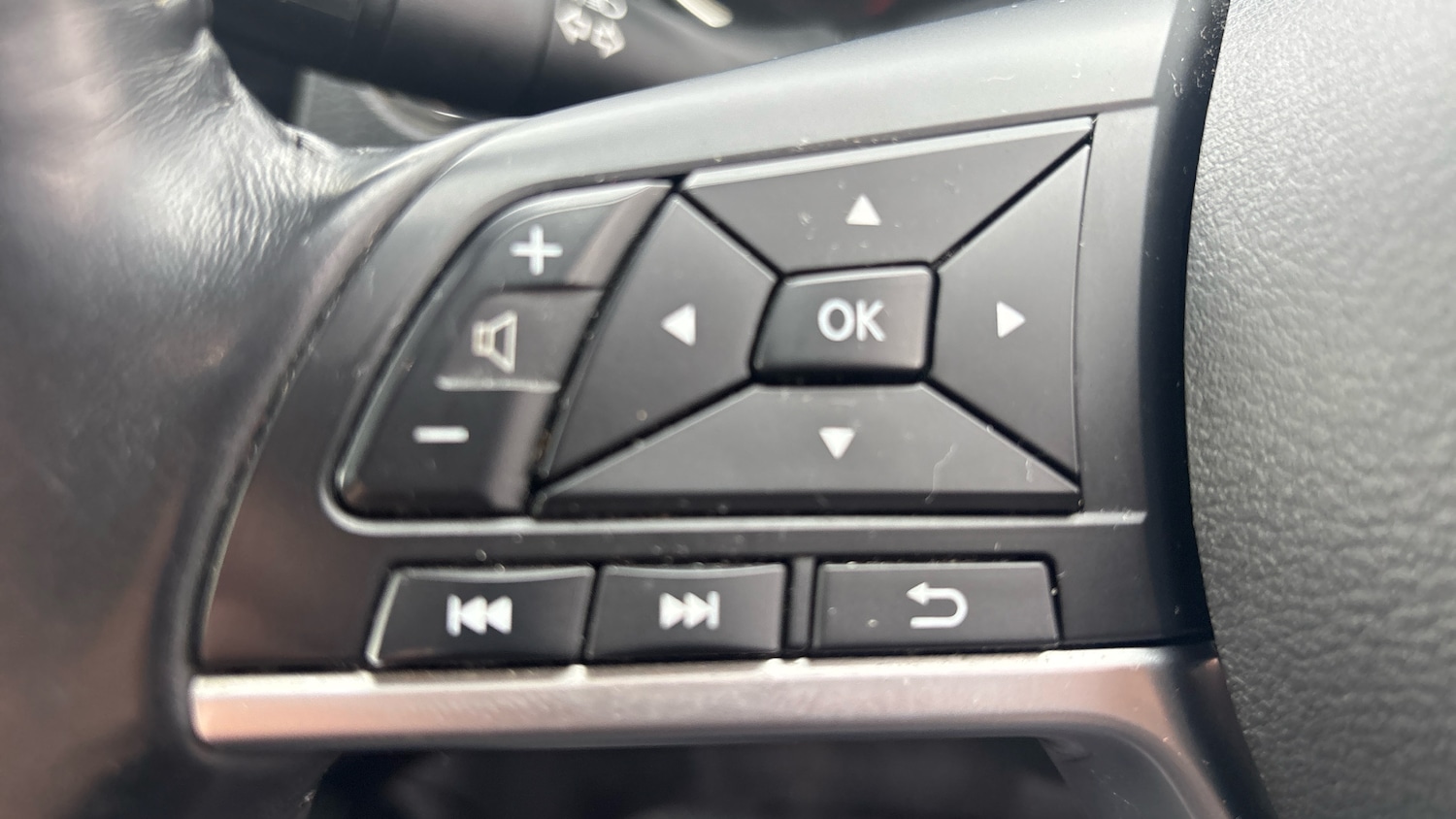 Used Nissan X-Trail 2020 for sale - 77917641: Photo 46