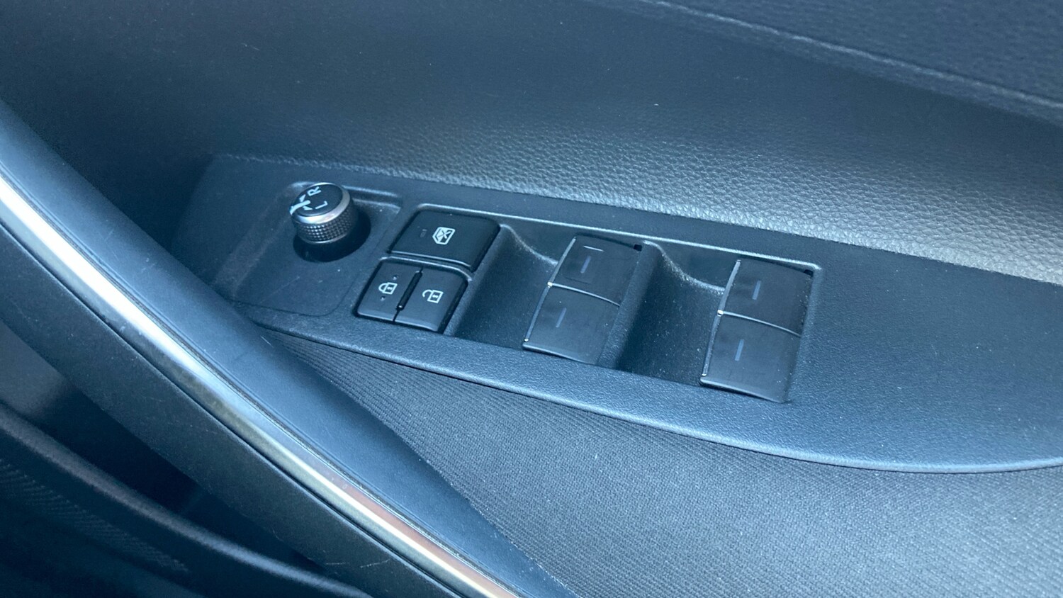 Used Toyota Corolla 2021 for sale - 76037524: Photo 44