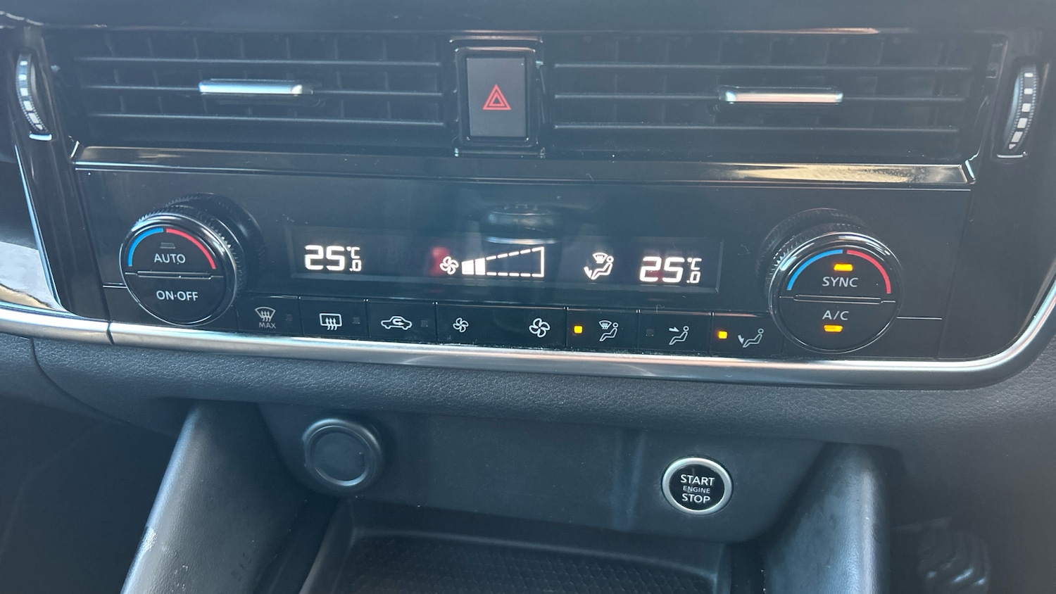 Used Nissan Qashqai 2022 for sale - 77366028: Photo 34