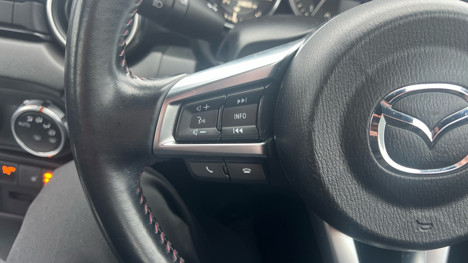 Used Mazda MX-5 2018 for sale - 77354258: Photo 21