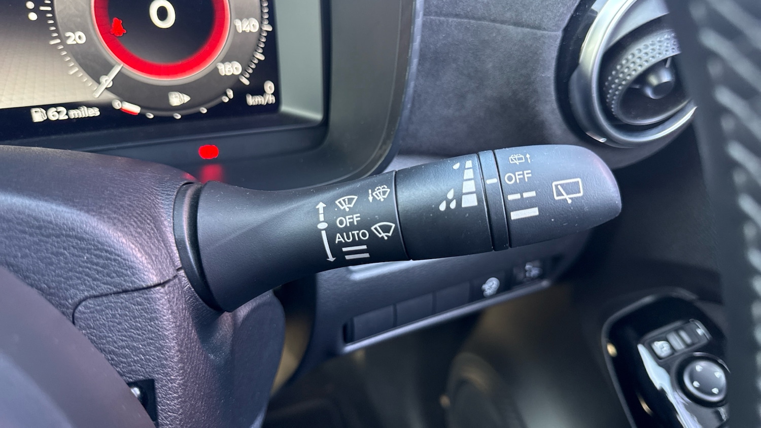 Used Nissan Juke 2025 for sale - 77759179: Photo 37