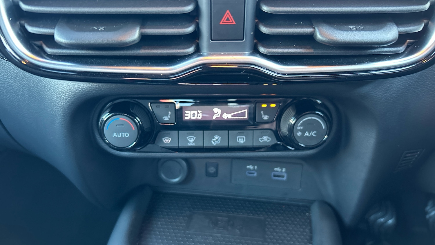 Used Nissan Juke 2025 for sale - 76831436: Photo 32