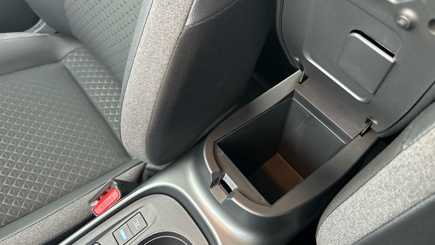 Used Nissan Juke 2025 for sale - 76971830: Photo 38