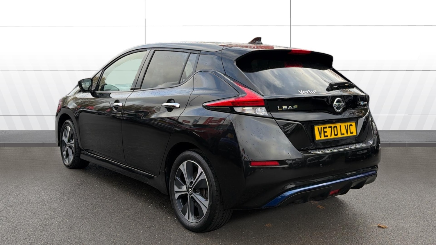 Used Nissan Leaf 2020 for sale - 76568368: Photo 2