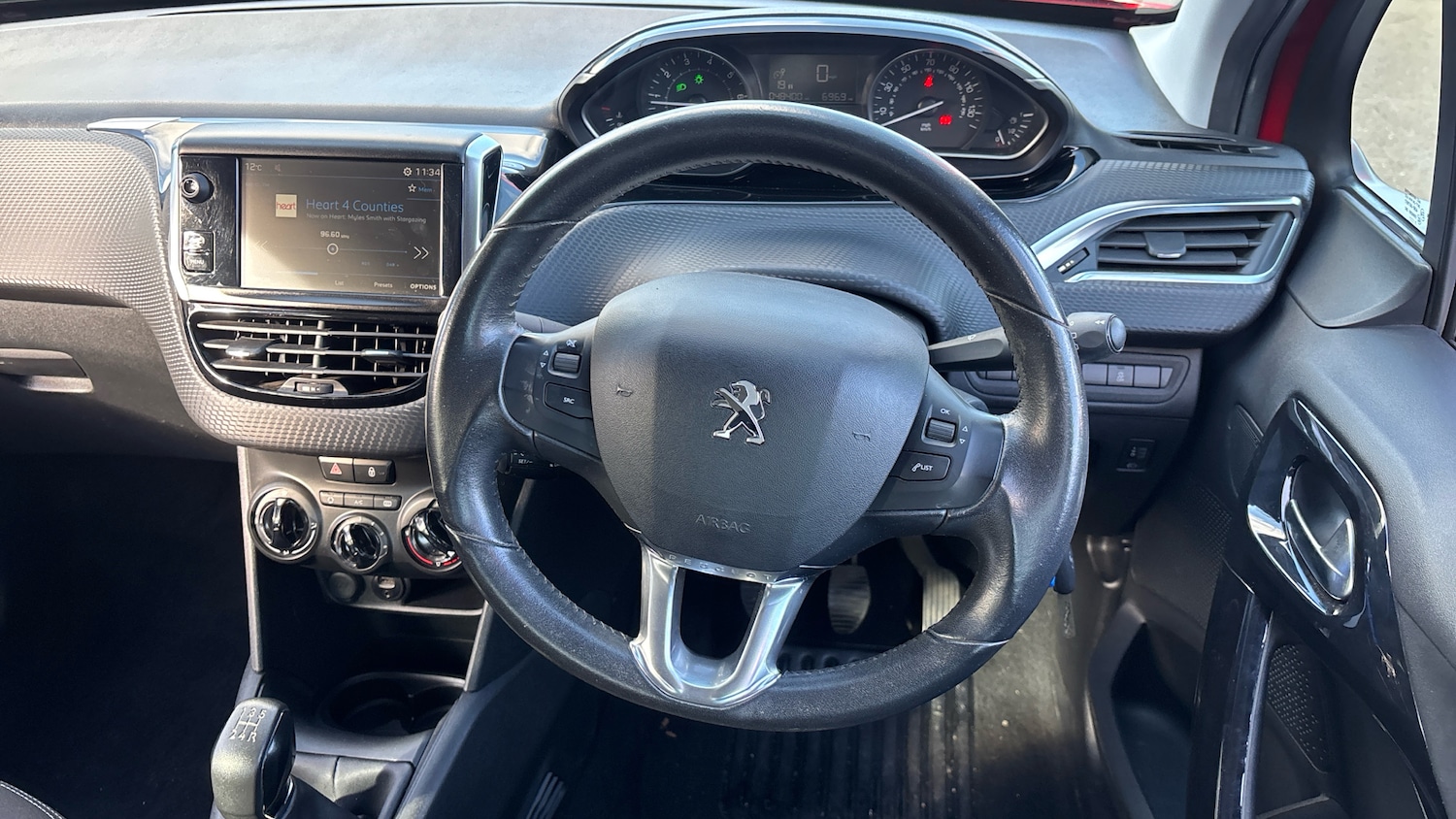 Used Peugeot 208 2017 for sale - 76749815: Photo 10