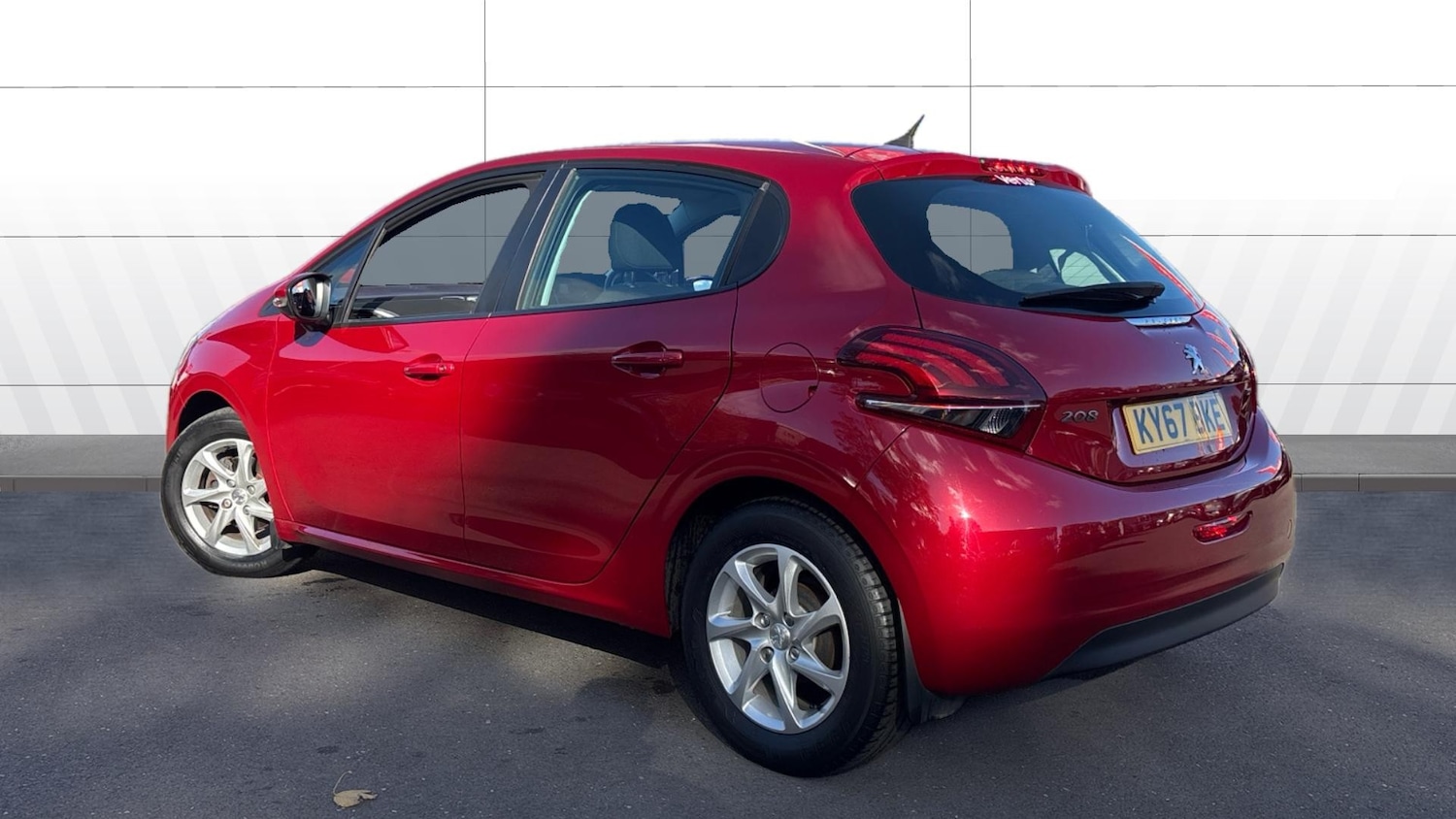 Used Peugeot 208 2017 for sale - 76749815: Photo 2