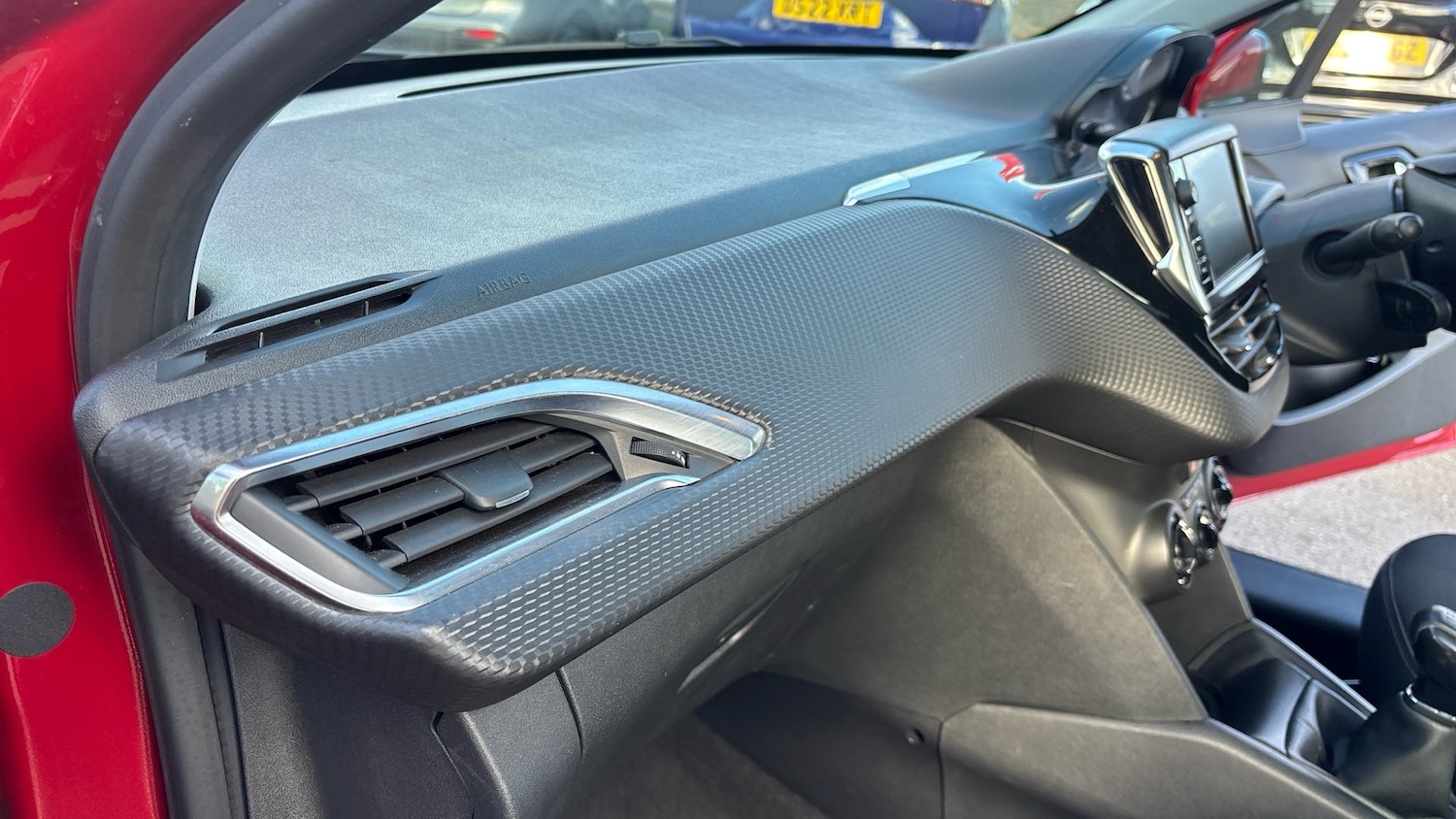 Used Peugeot 208 2017 for sale - 76749815: Photo 48