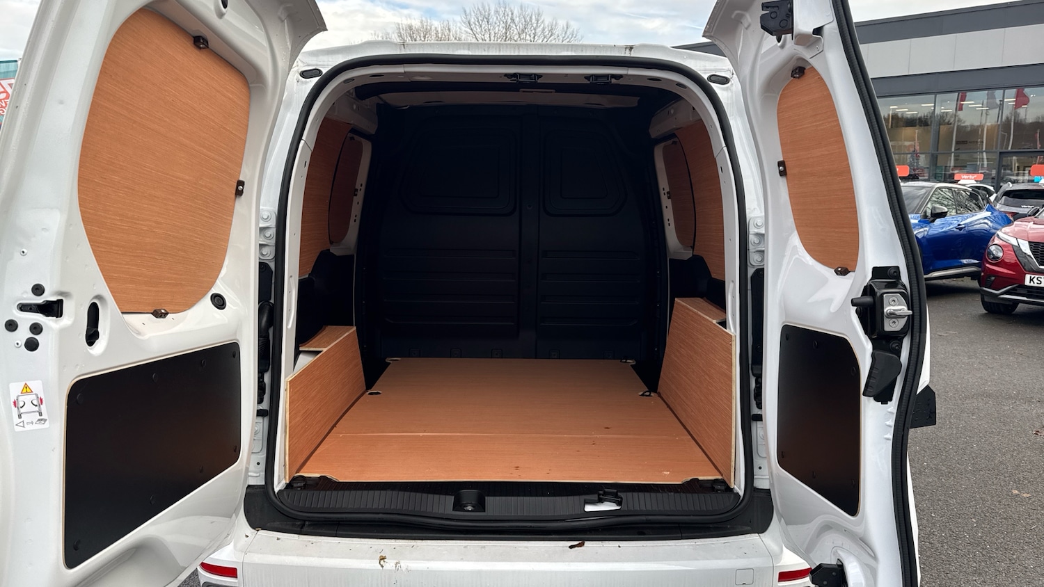 Used Nissan Other 2025 for sale - 76650922: Photo 4