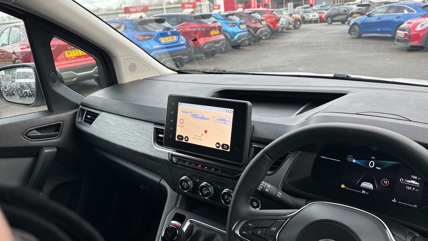 Used Nissan Other 2025 for sale - 76650922: Photo 9