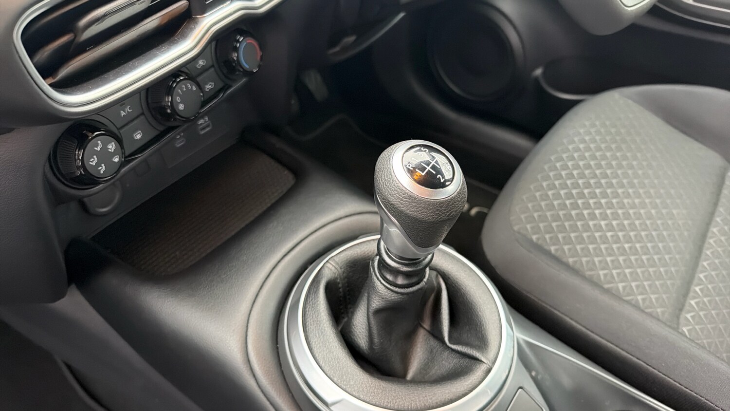 Used Nissan Juke 2024 for sale - 77170297: Photo 13