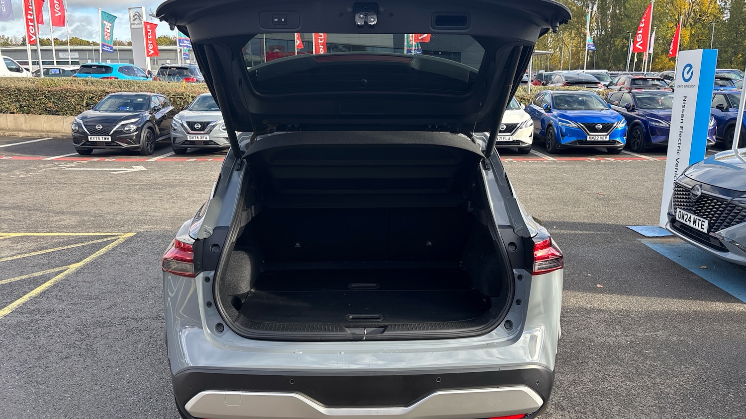 Used Nissan Qashqai 2021 for sale - 76322402: Photo 4