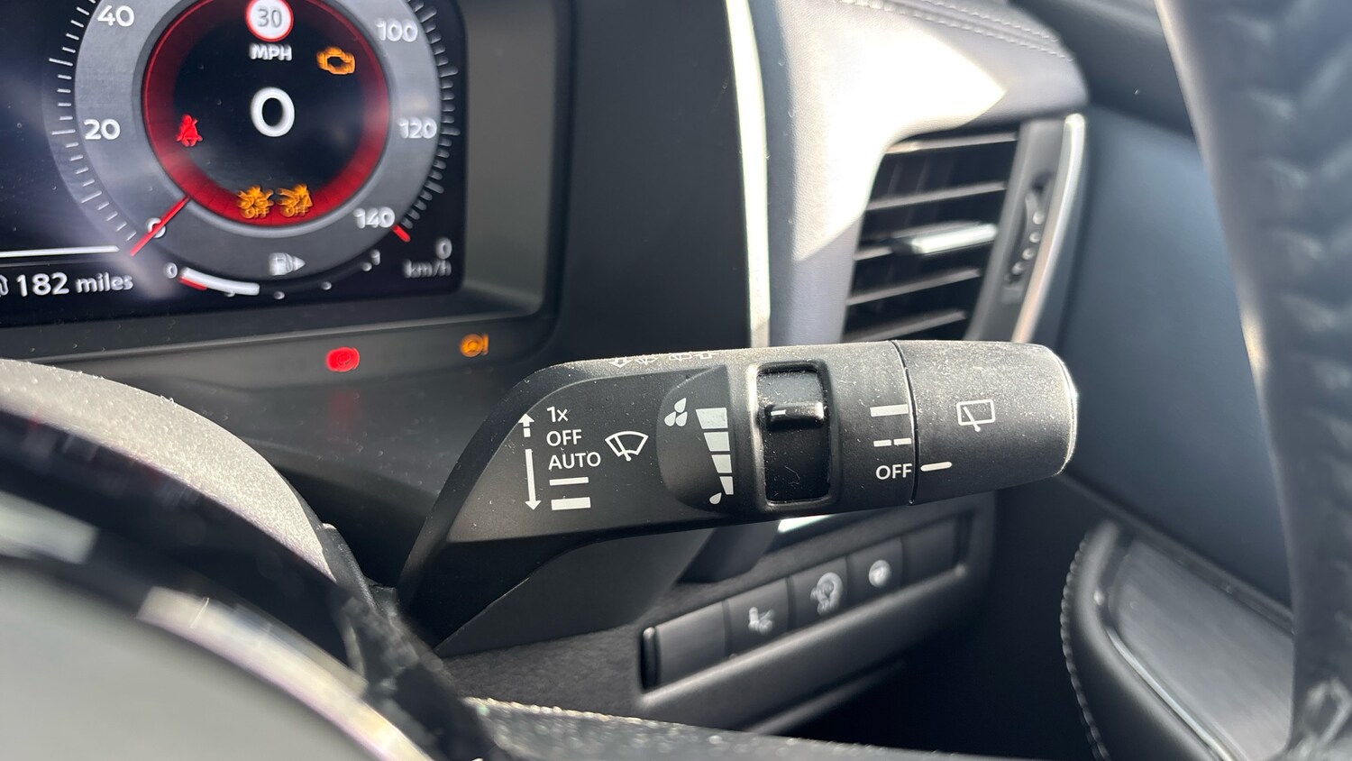 Used Nissan Qashqai 2021 for sale - 76322402: Photo 44