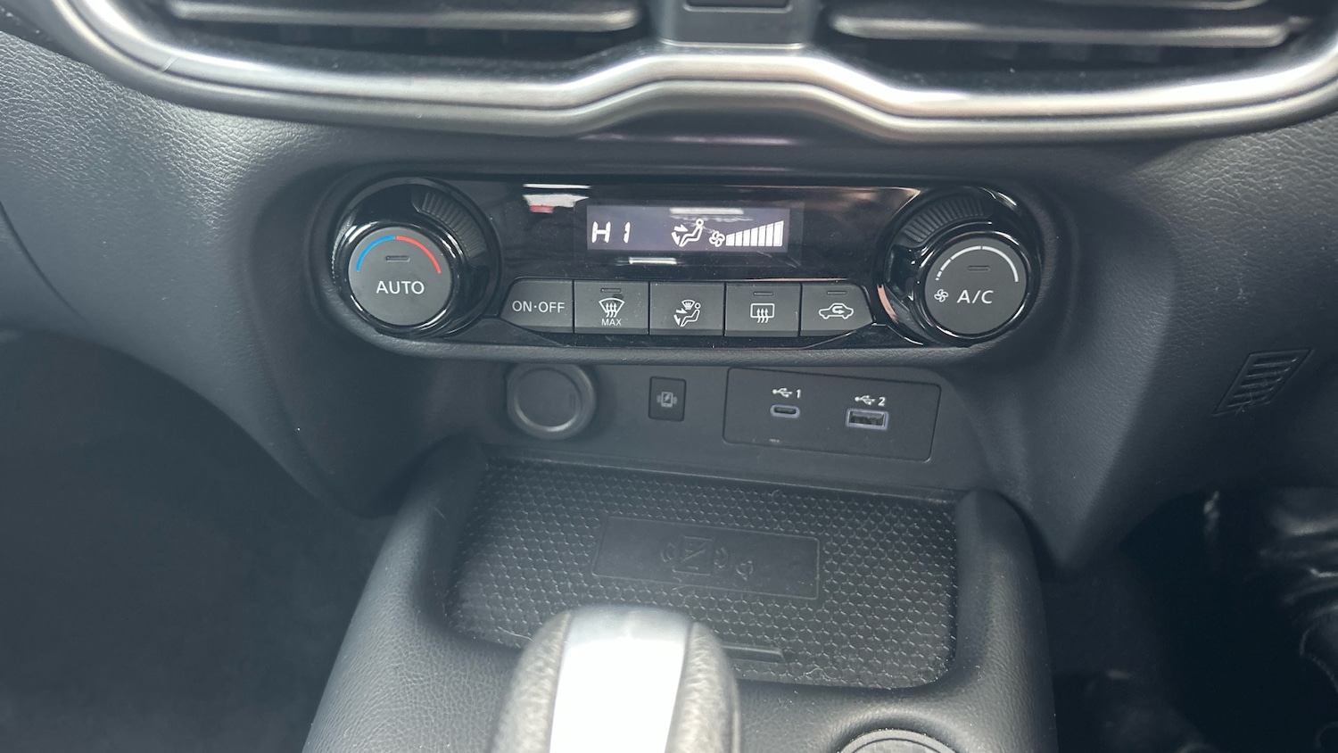 Used Nissan Juke 2024 for sale - 76796788: Photo 38