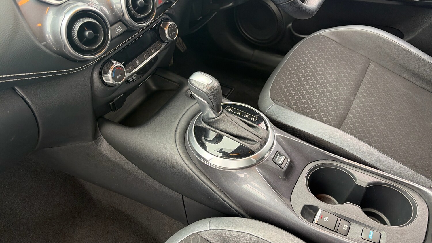 Used Nissan Juke 2023 for sale - 77607429: Photo 13