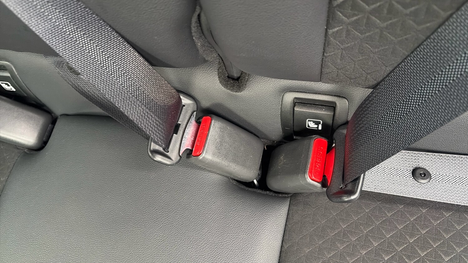 Used Nissan Juke 2023 for sale - 77607429: Photo 17