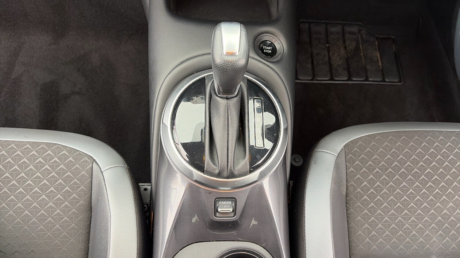 Used Nissan Juke 2023 for sale - 77607429: Photo 30