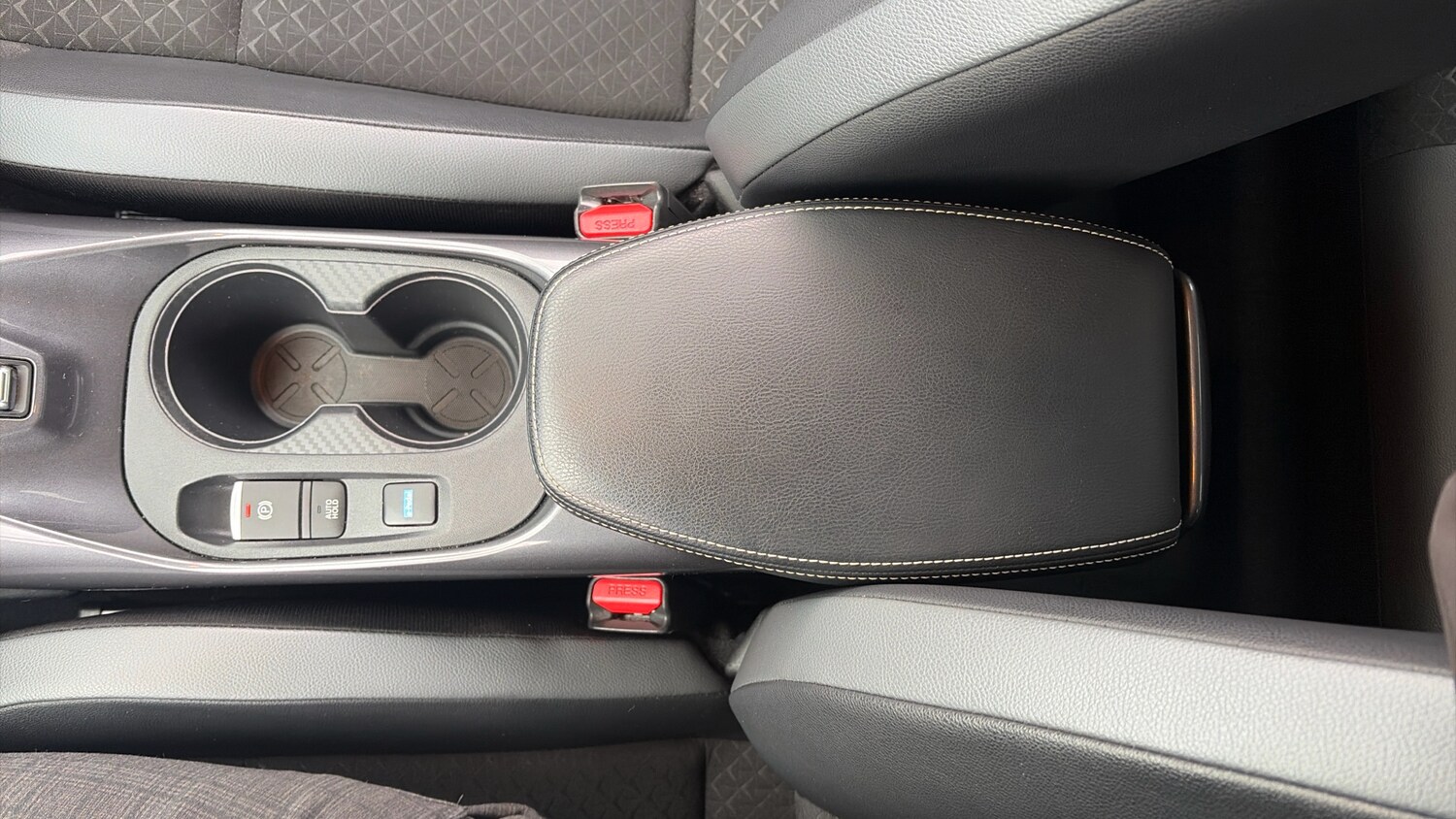 Used Nissan Juke 2023 for sale - 77607429: Photo 32