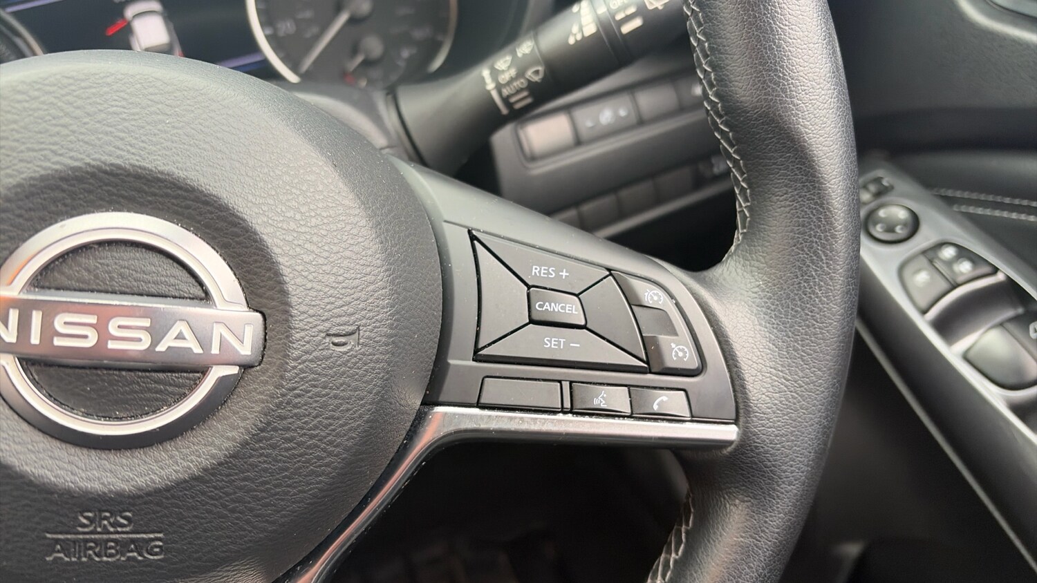 Used Nissan Juke 2023 for sale - 77607429: Photo 37