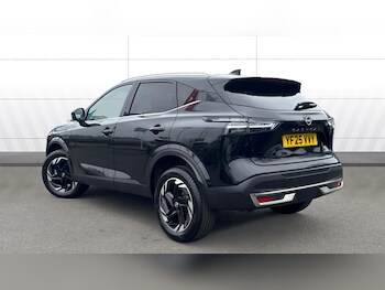 Used Nissan Qashqai 2025 for sale - 78080527: Photo